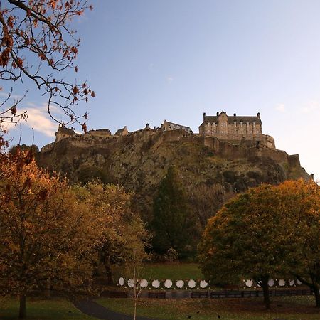 Ferienwohnung Pass The Keys Trendy Historic Flat Sleeps 4 To 6 Near Leith Shore Edinburgh Exterior foto
